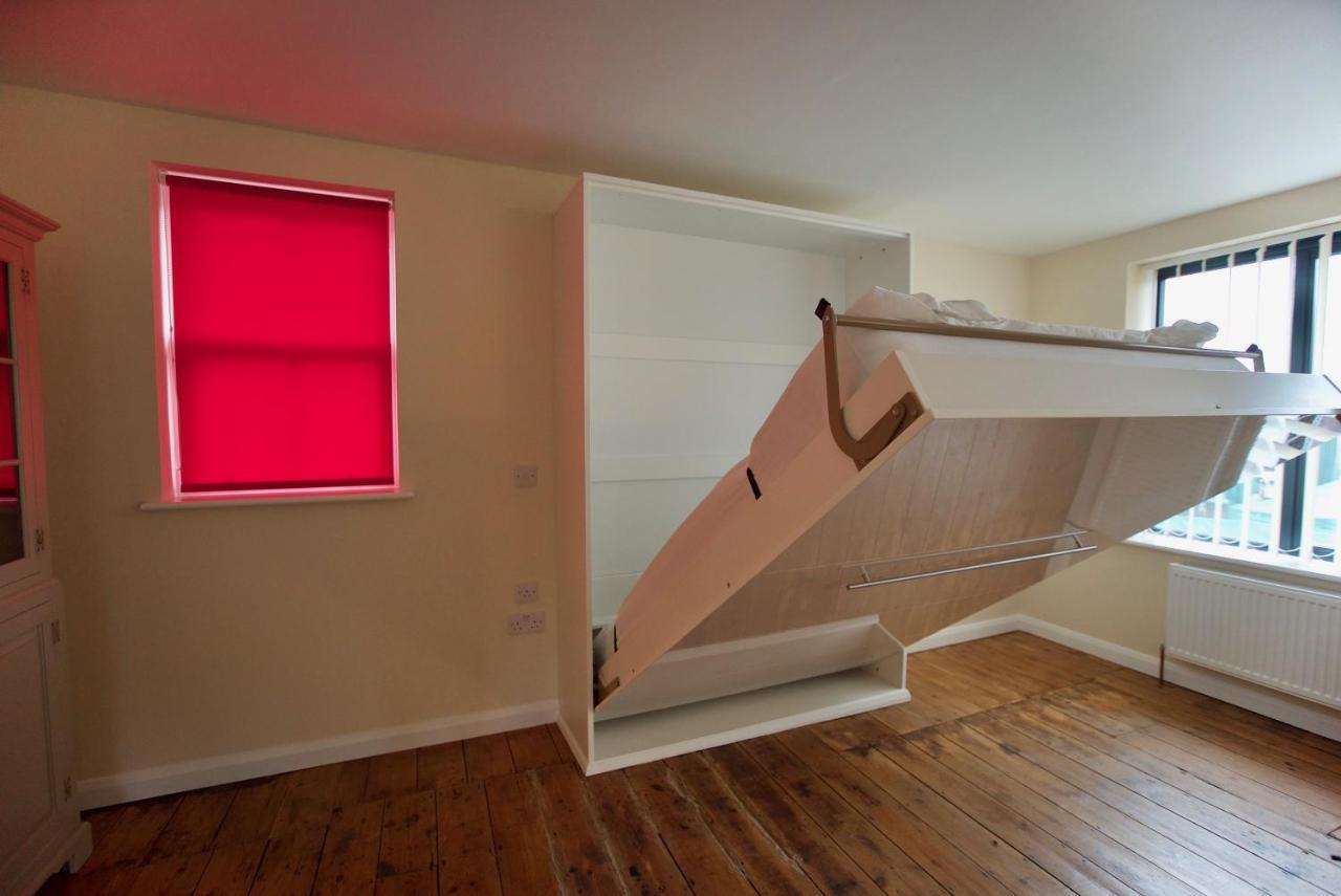 Spacious Apartment With Roof Terrace, Near The Waterfront, Ipswich Exterior foto